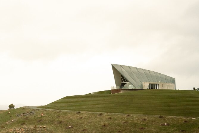 Highlights of Canberra Full Day Tour - Price and value: what $135.56 buys you in real terms