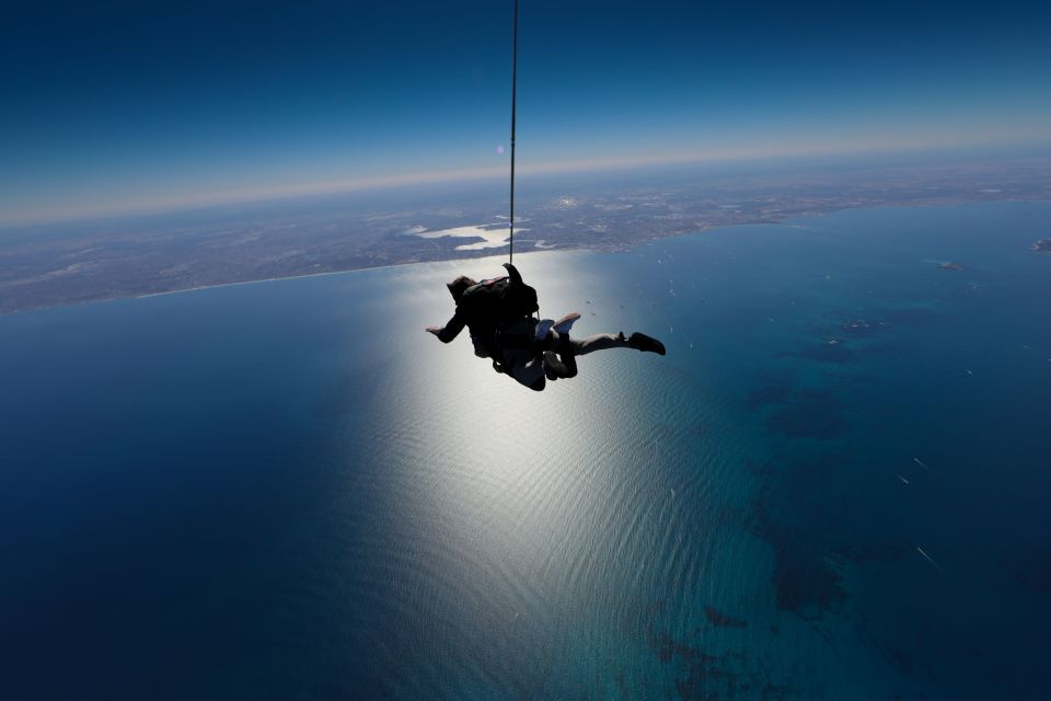 Hillary's Harbour: Rottnest Island Skydive and Ferry Package - Who should book this, and who should skip it