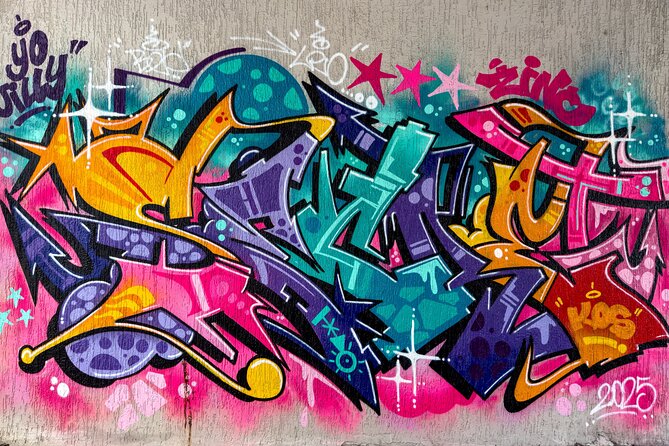 Hipster and Street Art Walking Tour - Time, group size, and weather reality check
