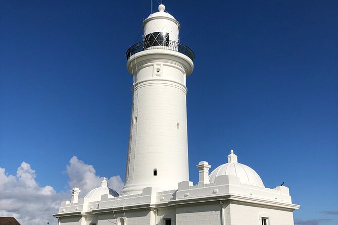 Historic Walking Tour of Watsons Bay - Macquarie Lighthouse: the oldest lighthouse site and the view that sells it