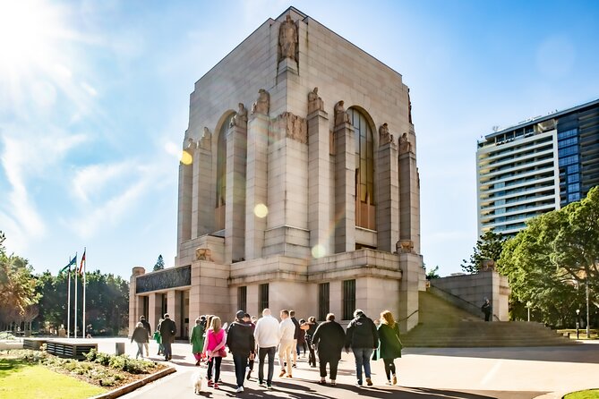 Historical True Crime Walking Tour of East Sydney - Walking Style, Weather, and Comfort Considerations