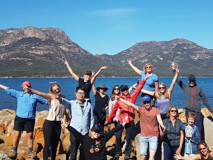 Hobart: 4 Day Wild Tasmania Tour - Bay of Fires beaches: orange lichen, turquoise water, and real walking time