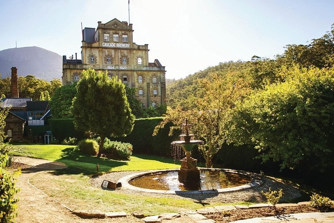 Hobart City Private Charter Service (3 days in advance） - Royal Tasmanian Botanical Gardens: a breather that’s worth the detour