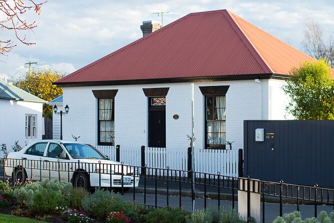 Hobart City Sightseeing Tour including MONA Admission - Practical Tips to Keep the Day Smooth