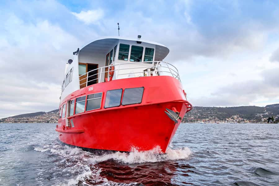 Hobart: Historic Lunch Cruise - A 90-minute cruise that feels like a local lunch break
