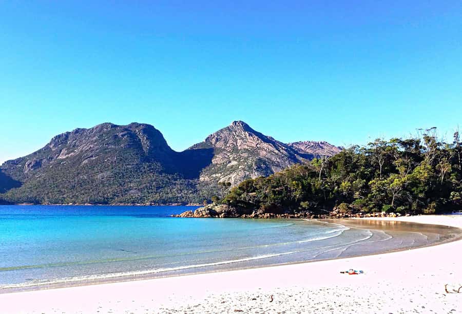 Hobart: Wineglass Bay, Freycinet Park, and Richmond Tour - Key highlights worth planning around
