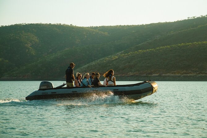Horizontal Falls Tour with Cygnet Bay Overnight Accommodation - Buccaneer Archipelago cruise day: the coast looks different at every turn