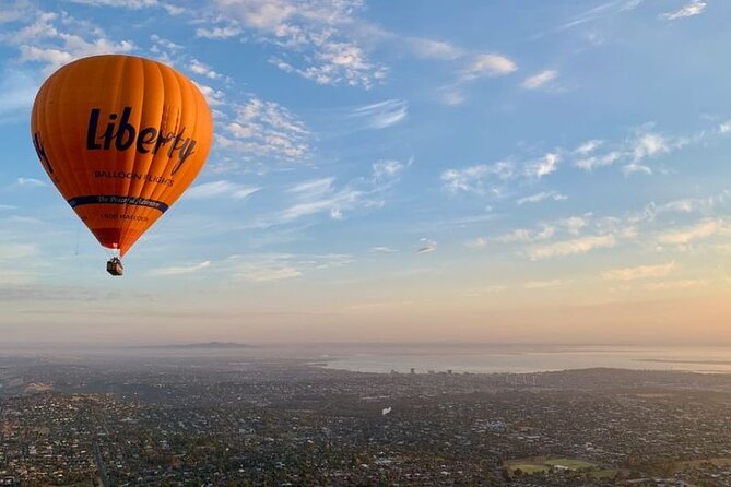 Hot Air Balloon Flights Geelong (The Great Ocean) + Breakfast - Geelong Sunrise Ballooning and Why 5:00am Matters