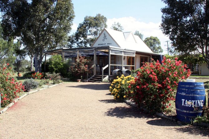 Hunter Valley Private Wine Tasting Tour from Sydney - Lunch time: choose your own cafe or fine dining