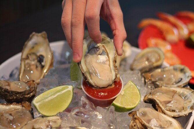 Hunter Valley Tours from Sydney : Wine, Oyster & Dumpling Escape - Heatherbrae’s Pies: The Aussie Breakfast Reset