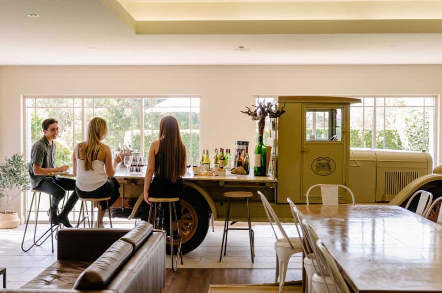 Hunter Valley: Tulloch Wine Tasting and Chocolate Pairings - What You Do Before the First Sip (And Why Timing Matters)