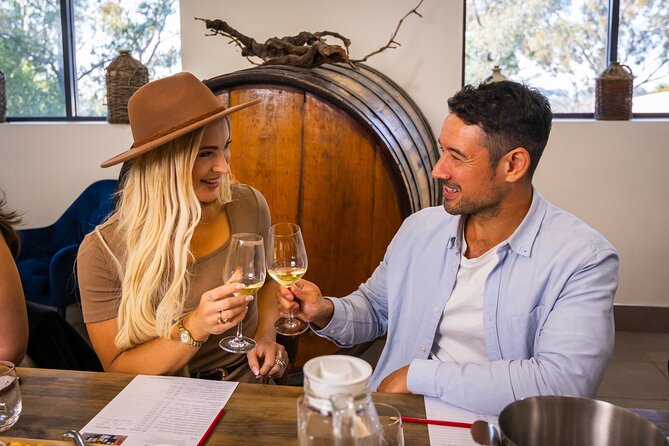 Hunter Valley Wines, 2-Course Lunch, Cheese & Chocolate Tour - The first Hunter Valley orientation stop: setting your wine palate early
