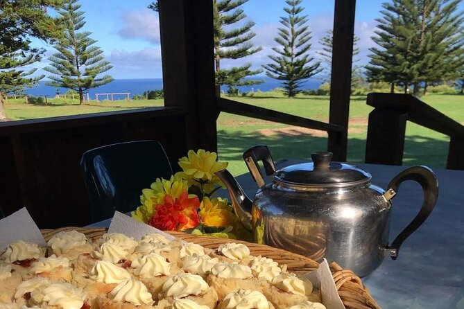 Island Orientation Tour with Airport Transfer Norfolk Island - Sweet break on the road: jam-and-cream treats (and tea or juice)