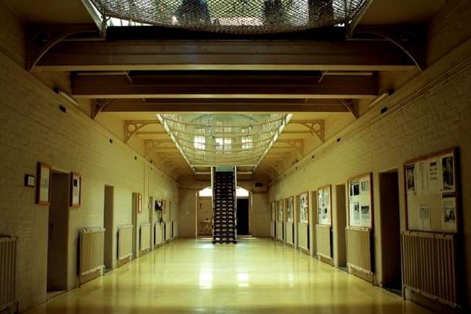 J Ward Lunatic Asylum Ghost Tour - J Ward at night: what makes this ghost tour different