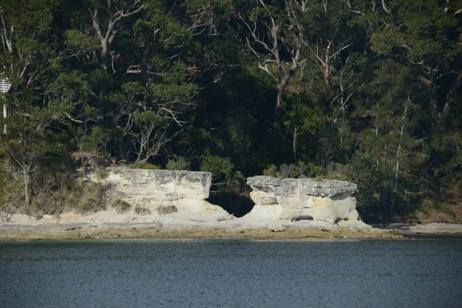 Jervis Bay: 2-Hour Cruise of Jervis Bay Passage - Point Perpendicular: the cliffs that make the bay feel huge