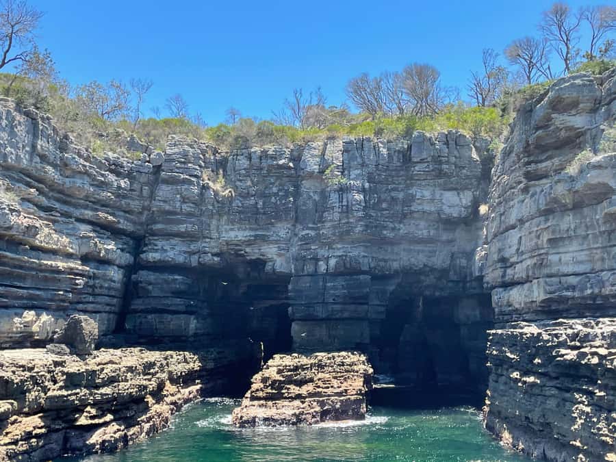 Jervis Bay: 2-Hour Cruise of Jervis Bay Passage - Weather, seasickness, and the reality of sea conditions