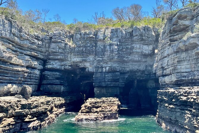 Jervis Bay Passage Tour - What you’ll see: cliffs, caves, beaches, and headlands in one ride