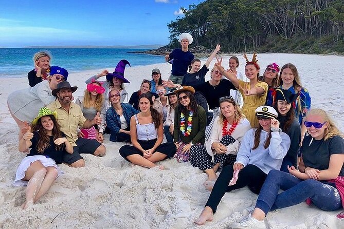Jervis Bay Tour with Dolphins, Kangaroos & World's Whitest Beach - Bulli Refreshment Stop (Royal National Park): Quick Stretch Break