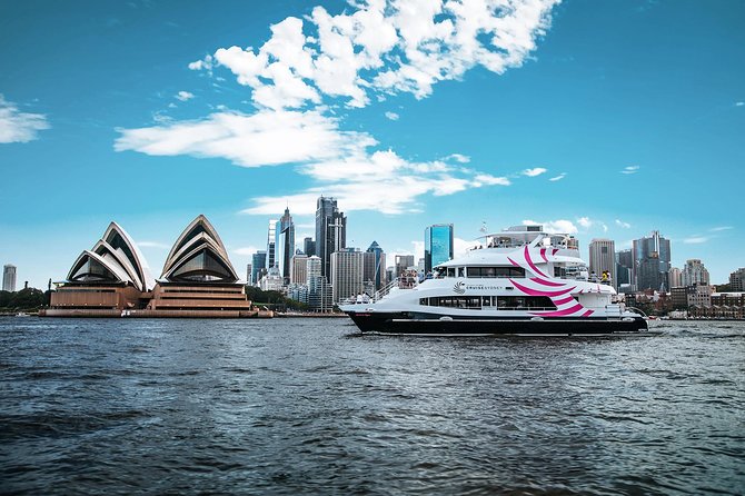 Journey Beyond All-Inclusive Sydney Harbour Dinner Cruise - Arriving at King Street Wharf: get positioned early