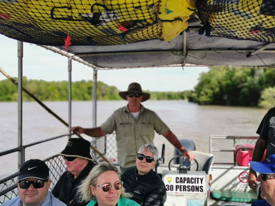 Jumping Croc Cruise, Berry Springs,Fogg Dam & Humpty Doo Pub - The small details that make or break the day
