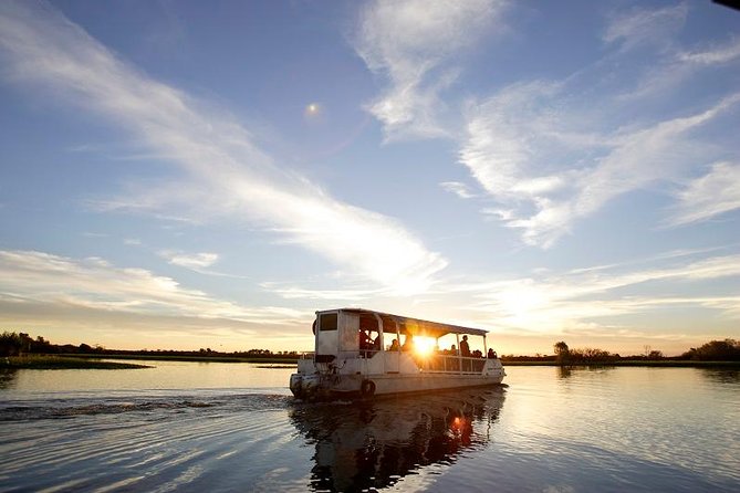 Kakadu Adventure Tour - Lunch, light refreshments, and snacks at a private swimming hole