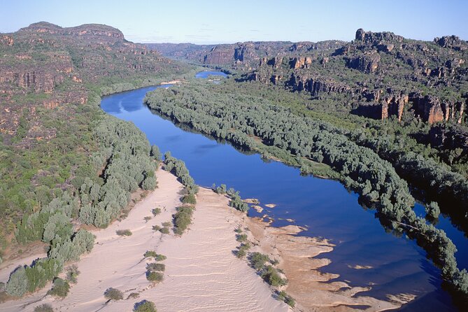 Kakadu National Park Cultural Experience + Scenic Flight - Ubirr Rock Art: Sacred Sites and the Story Behind Kakadu’s World Heritage