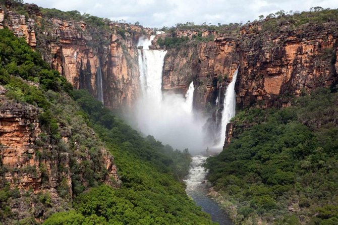 Kakadu National Park Scenic Flight &Yellow Water Cruise - Getting started in Darwin: Kookaburra Air meet-up, timing, and small-group feel