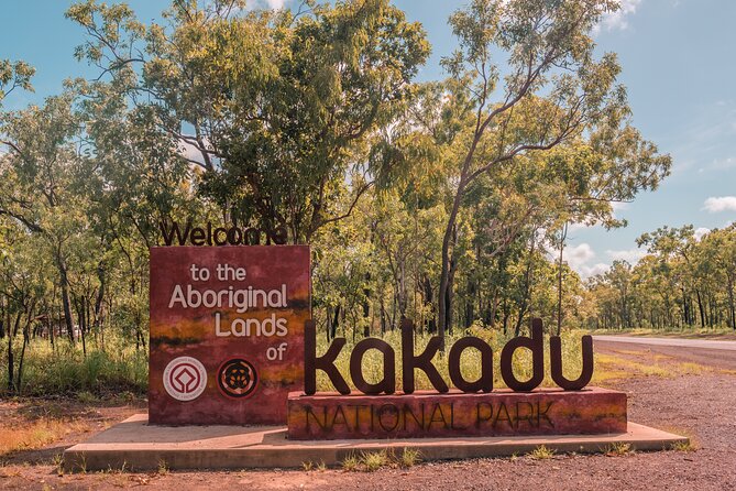 Kakadu Wildlife Escape Fogg Dam or Crocodile Cruise from Darwin - Leaving Darwin for Kakadu: why the early start matters