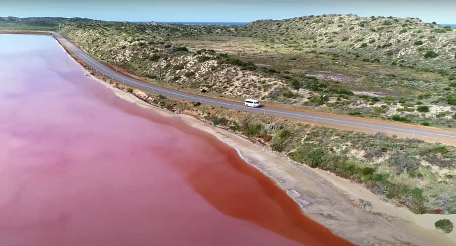 Kalbarri: Pink Lake and Coastal Cliffs Tour - Pot Alley in Kalbarri National Park: The Ocean Gorge Stop