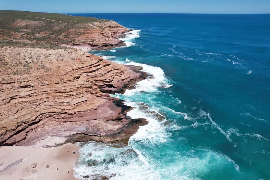 Kalbarri: Pink Lake and Coastal Cliffs Tour - Natural Bridge, Island Rock, and Kalbarri’s Cliff-Edge Views