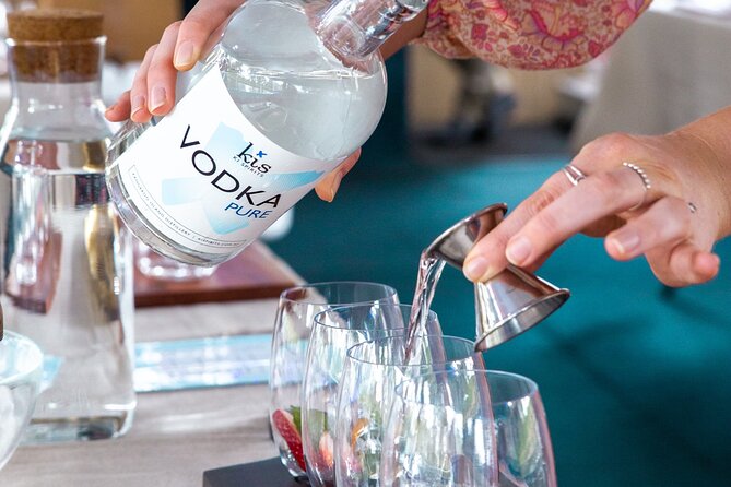 Kangaroo Island Spirits Gin Tasting Cruise - Onboard bar service: how to budget for cocktails and more