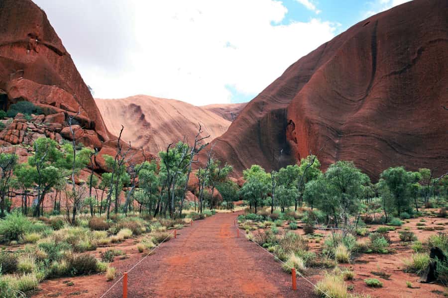 Kata Tjuta Private Guided Sunrise Tour - Key Things You’ll Notice on This Private Sunrise Tour