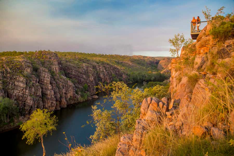 Katherine Gorge & Edith Falls Full-Day Tour from Darwin - What You Should Bring (and How to Avoid a Very Hot Day)