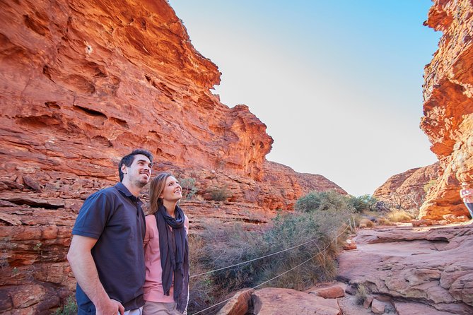 Kings Canyon Day Trip from Ayers Rock (Uluru) - Stop 3: Kings Canyon Resort Lunch and a Pool Dip