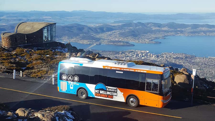 Kunanyi & Mt Wellington Explorer Bus: One-Way Bus Pass - From Brooke Street Pier to 1270m: The 50-Minute Ride