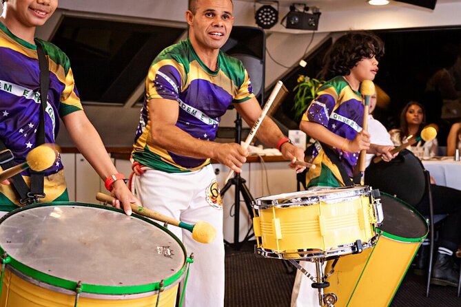 Latino Dinner Cruise on Sydney Harbour - The Latino show: live drums, Brazilian dance, and audience participation
