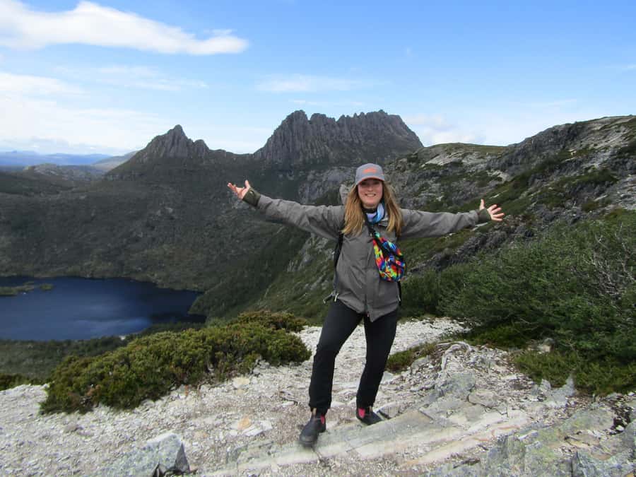 Launceston: Cradle Mountain Guided Active Day Trip - Dove Lake Circuit: your 6 km moment with Cradle Mountain in the frame