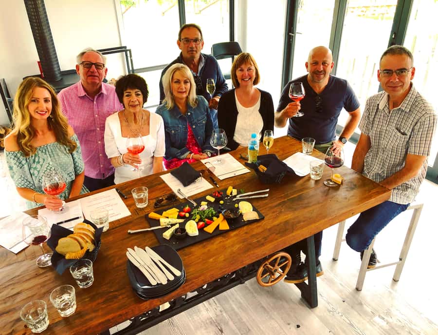 Launceston: Tamar Valley Wine Tour with Lunch - Pickup in Launceston: timing, comfort, and what to expect on board