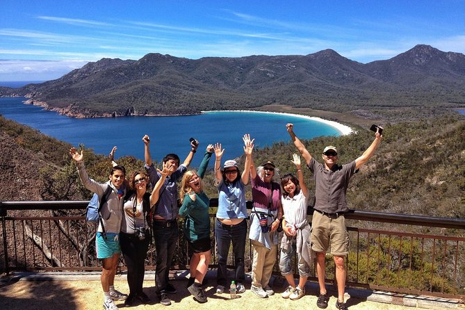 Launceston to Hobart via Wineglass Bay - Active Tour - Honeymoon Bay and Sleepy Bay: your calmer alternative in the park