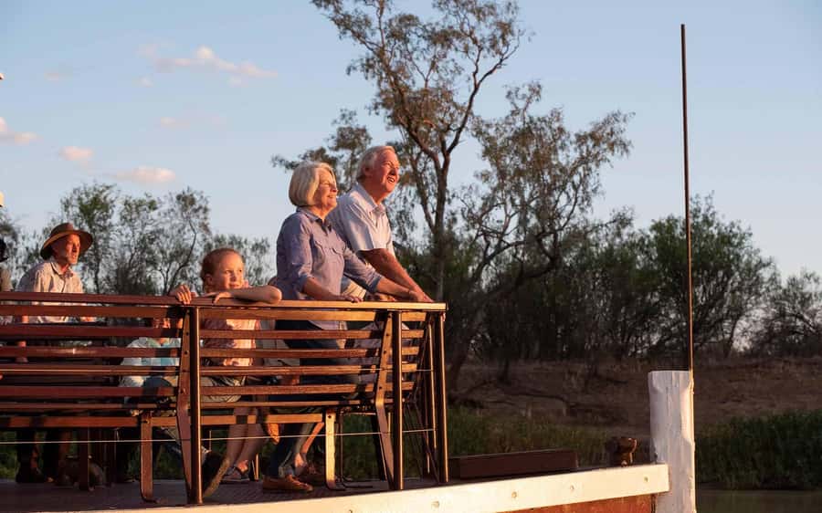 Longreach: Sunset Paddlewheeler Cruise, Show and Dinner - The paddlewheeler ride on the Thomson River: peace, pace, and skipper stories