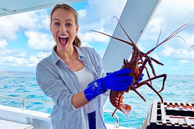 Luxe Seafood Package with Round Trip Ferry from Fremantle - Unlimited West Australian wine, beer, and soft drinks: great value, but pace smart