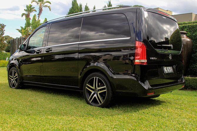 Luxury Mini Bus - Sydney Airport Transfers - From arrivals to hotel: what the ride is like