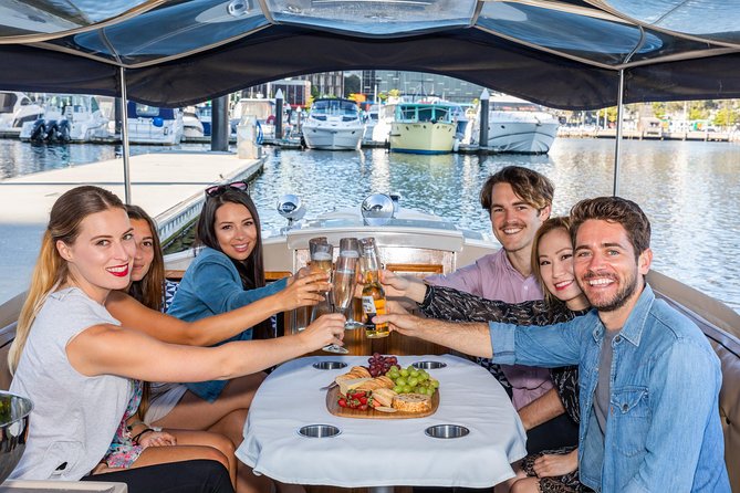 Luxury Private 90min Wine and Cheese Yarra River Cruise - Landmark Route on the Yarra: From Crown Casino to Flinders Street Station