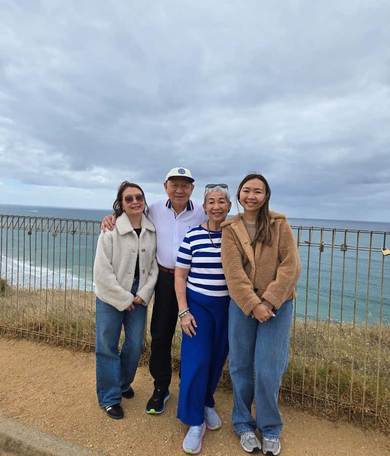 Luxury Private Great Ocean Road Tour – Up to 14 Guests - Twelve Apostles: the main event, with the real-time tradeoff