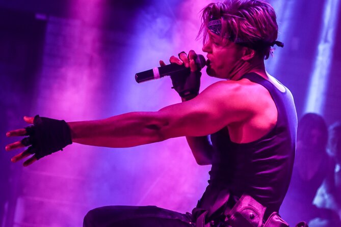 Magic Men Cabaret Show - What’s Included: Finger Food, Champagne, and the Real Meaning of Included Perks
