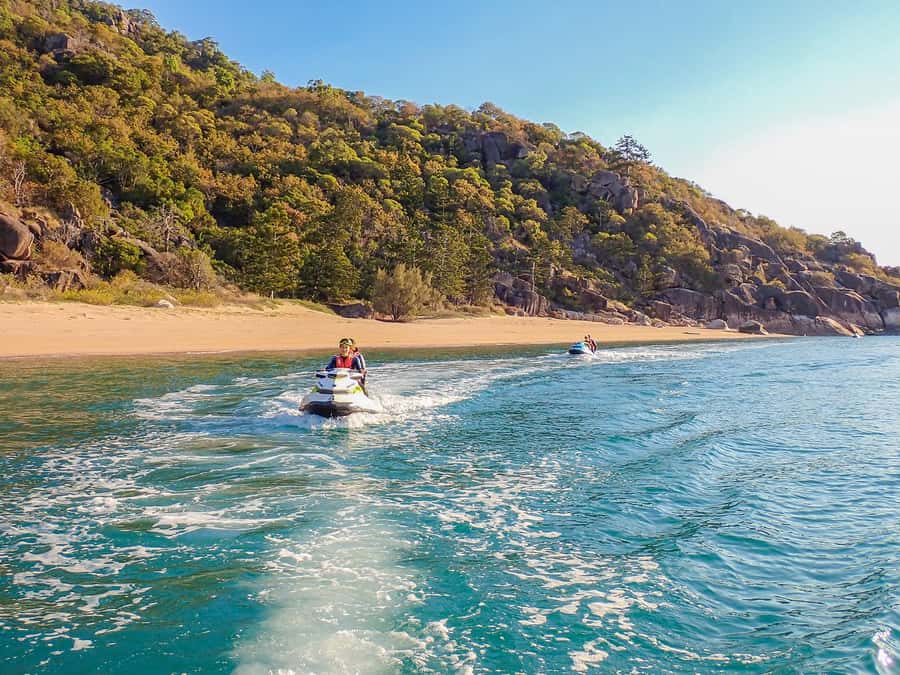 Magnetic Island: 5 Beach Bay Jet Ski Tour - Horseshoe Bay start: what to do before you hit the water
