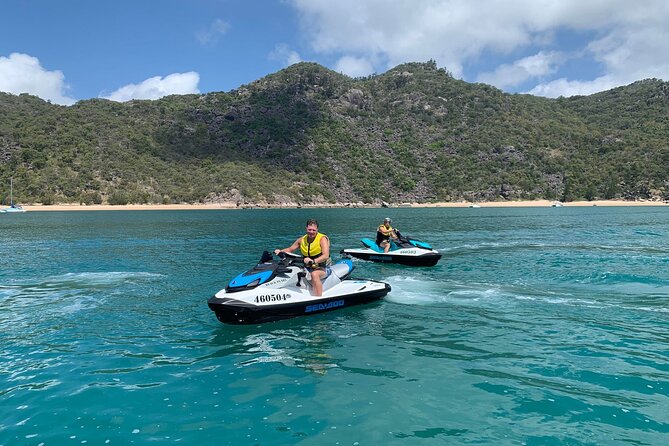 Magnetic Island Jet Ski Tour - Safety briefing and jet ski demo: how the self-drive works in practice