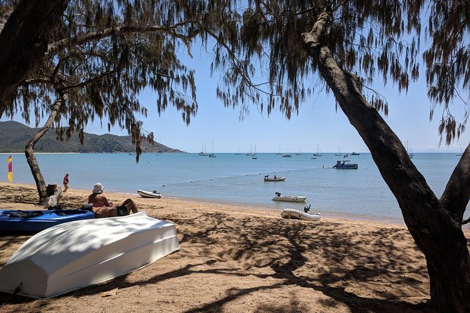 Magnetic Island Tour: Maggie Comprehensive - Arcadia views and Aquasearch: the optional sea-life add-on