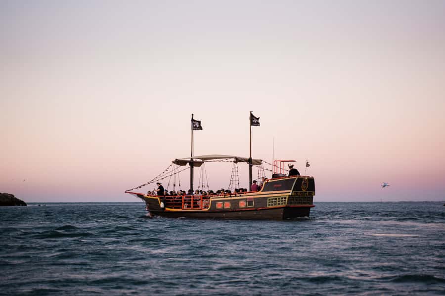 Mandurah: 1.5 Hour Sundowner Cruise - Pirate host fun: not a lecture, just good energy