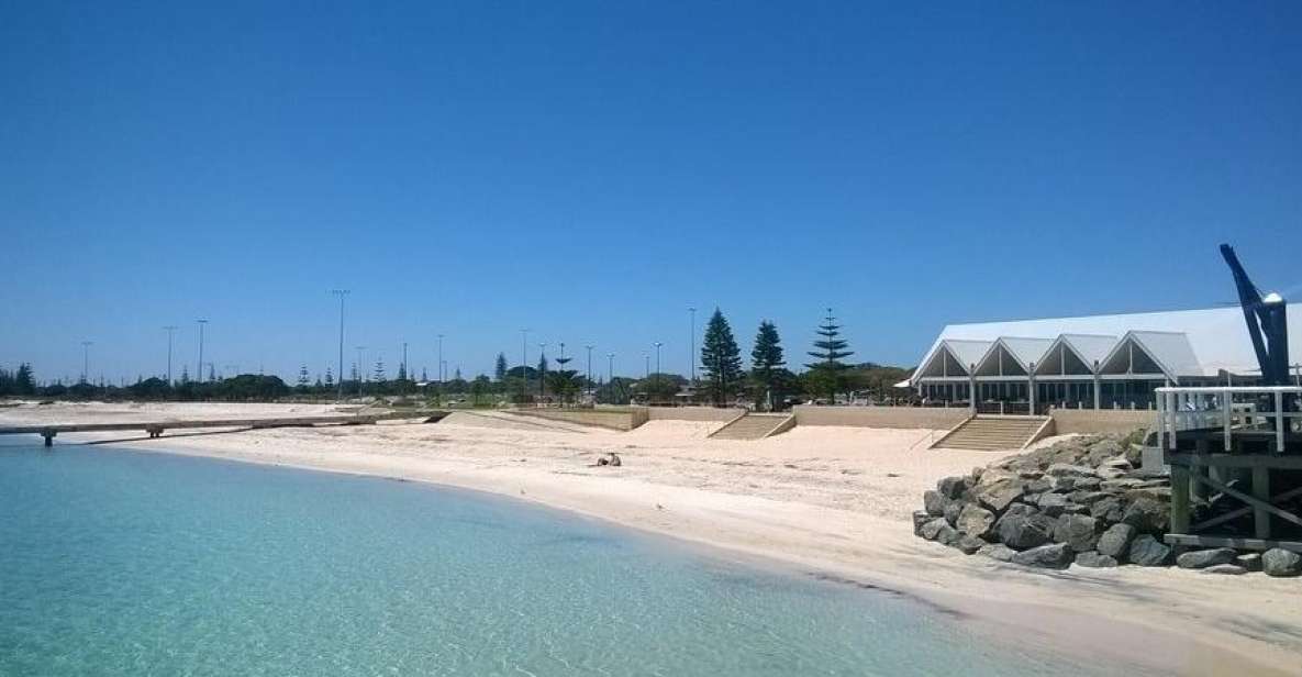 Margaret River and Busselton Jetty: Day Trip from Perth - The schedule: pickup, coach hours, and why timing matters
